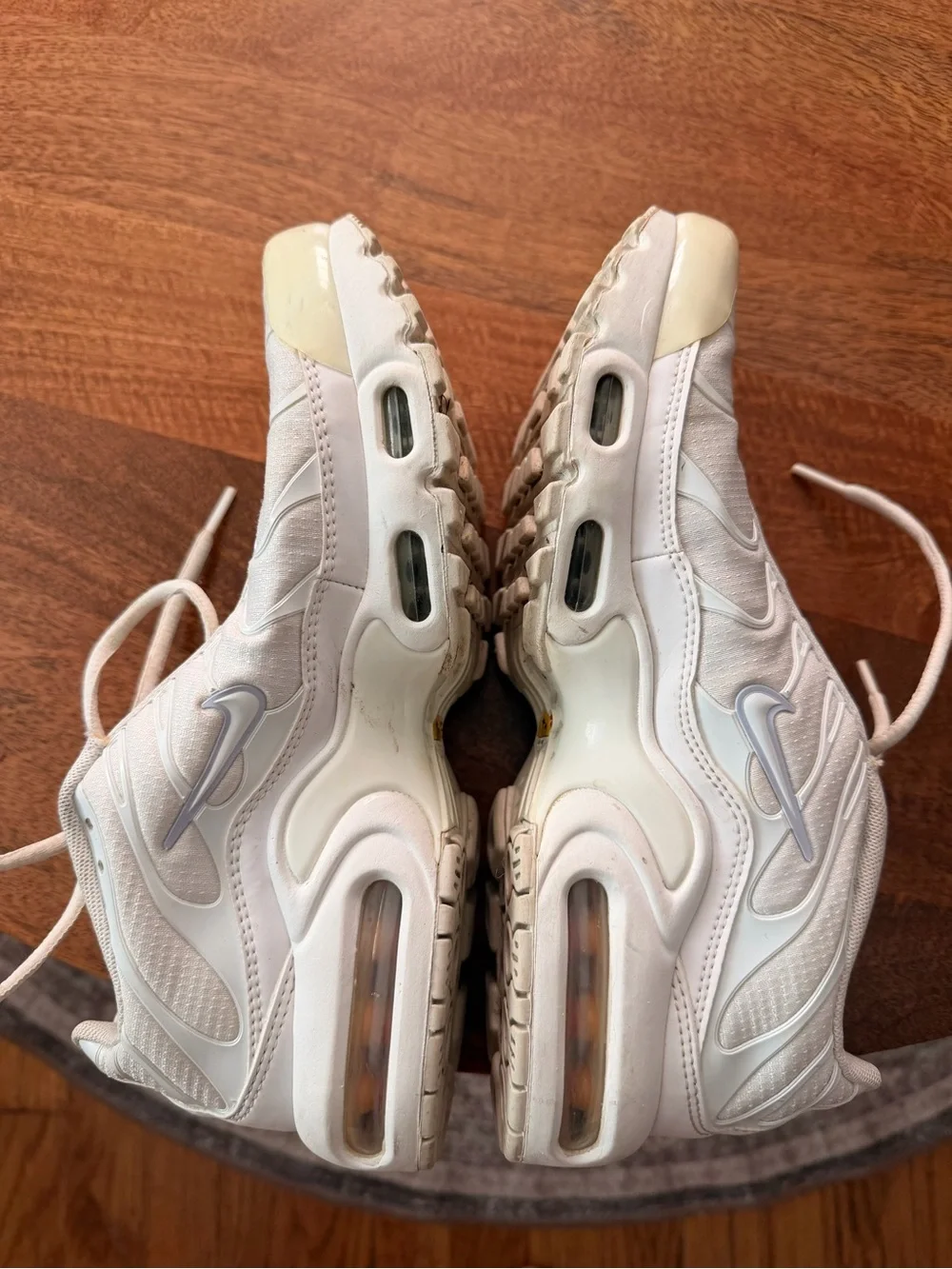 Nike Women's  AIR MAX Off-WhitE